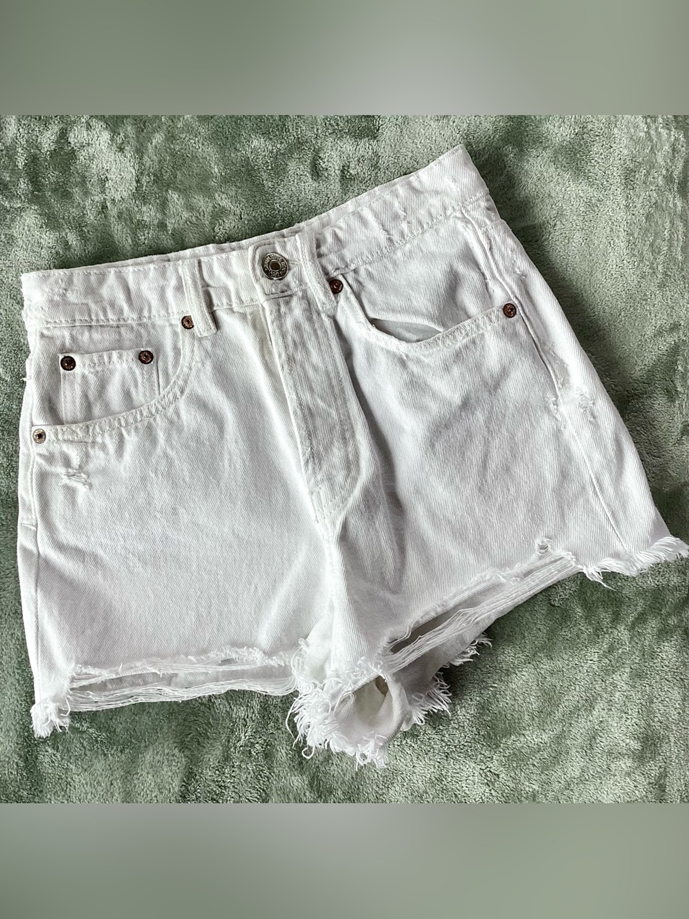 Zara White Distressed Denim Cutoff Shorts